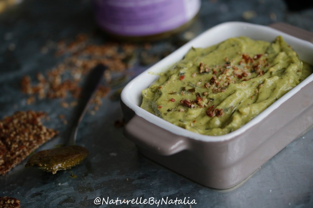 Avocado-seaweed spread